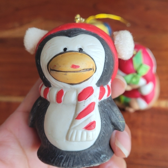1985 Lot 3 Jasco BearSanta Claus Penguin Boy with Bell Christmas Bells Ornament - Picture 6 of 8